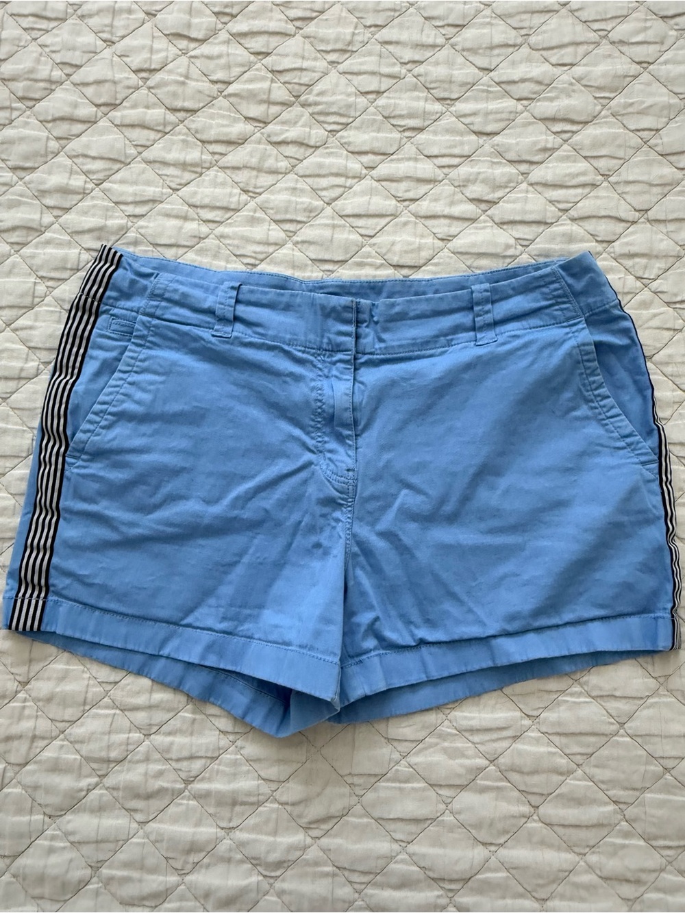Vineyard Vines Sky Blue Shorts with Black-White Side Stripe